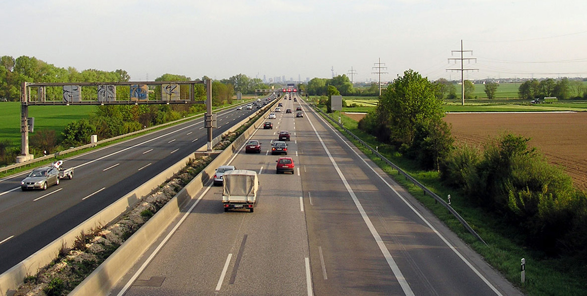 Autobahnausbau BAB A5 bei Frankfurt mit Baugrunduntersuchungen des Baugrund Instituts